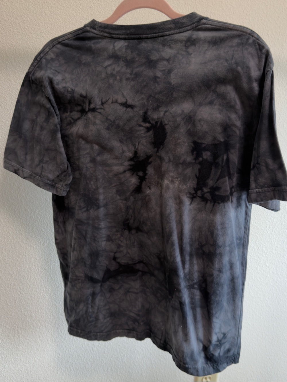 The Mountain Wolf Graphic Tee Black Tie Dye Y2K Grunge Medium - Picture 3 of 7